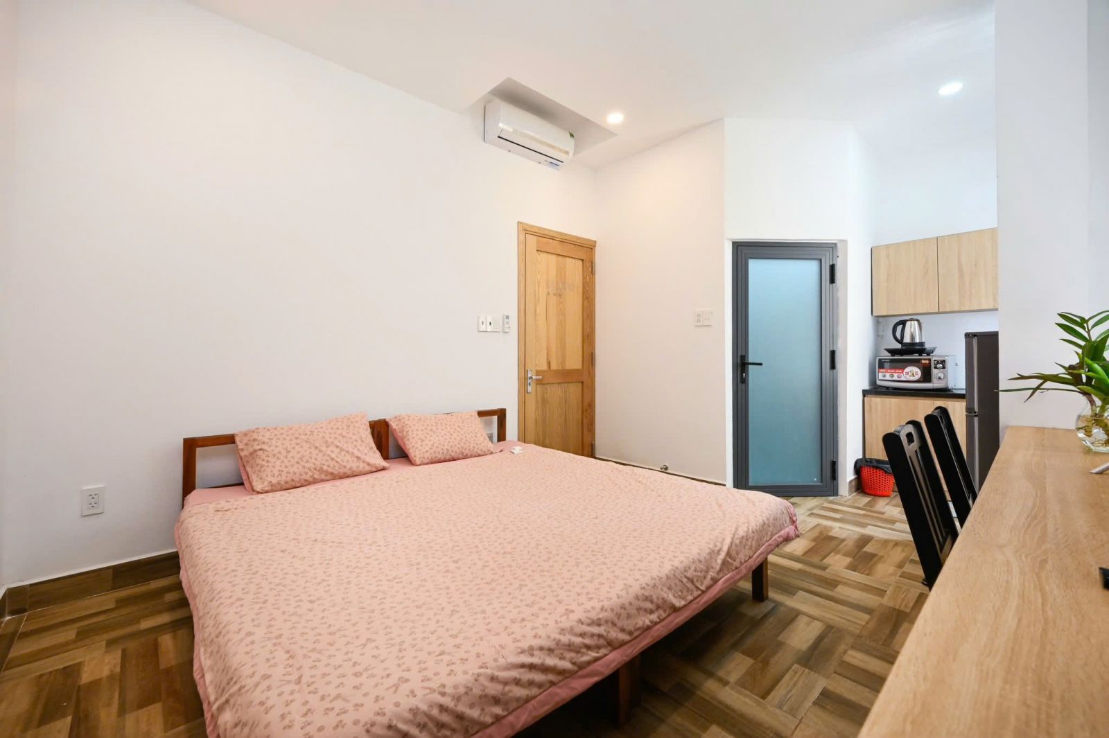 Cho thuê căn hộ dịch vụ Quận 2 - Thảo Điền 